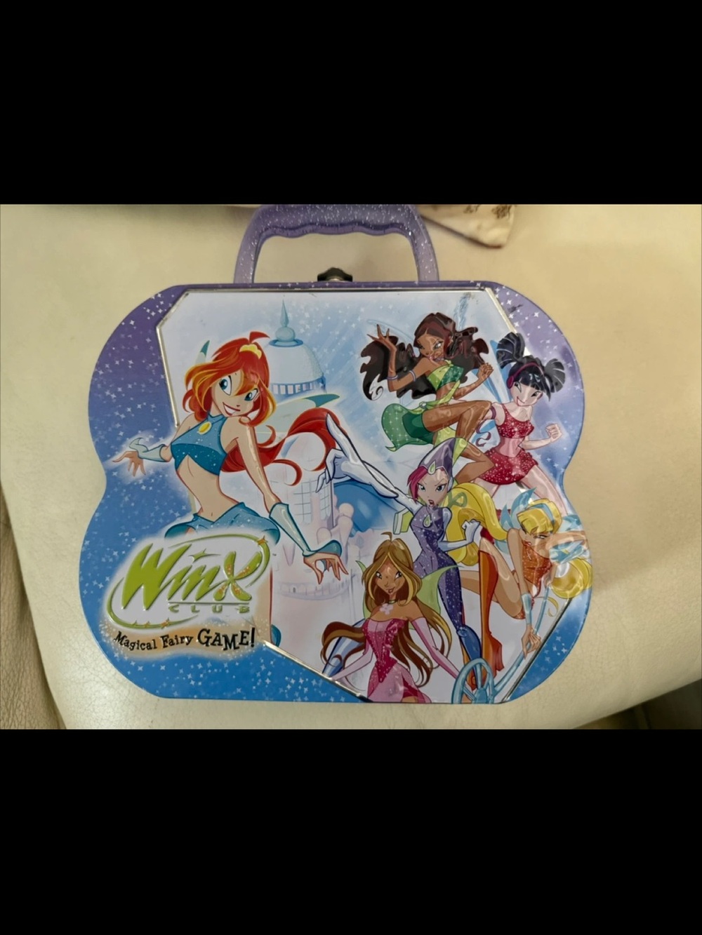 2005 Winx Club Magical Fairy Game tin collectible cards in Dutch